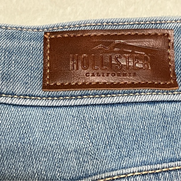 Hollister Women High-Rise Flare Hollister Soft Stretch Light Wash Size 4R (W-27) - Picture 6 of 15